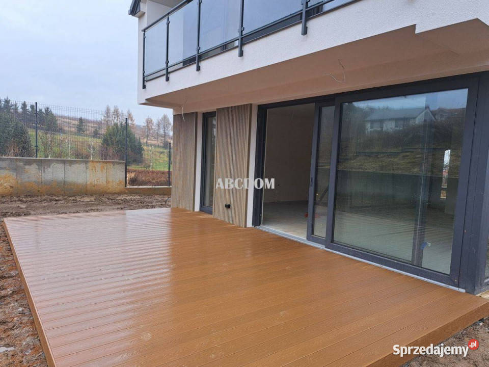 Michalowice nowoczesny dom wolnostojący ogródek