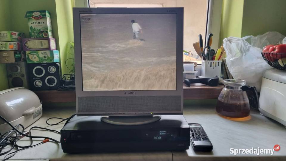 Magnetowid VHS Loewe OC 930H VPS HiFi Stereo z Magnetowidy Warta
