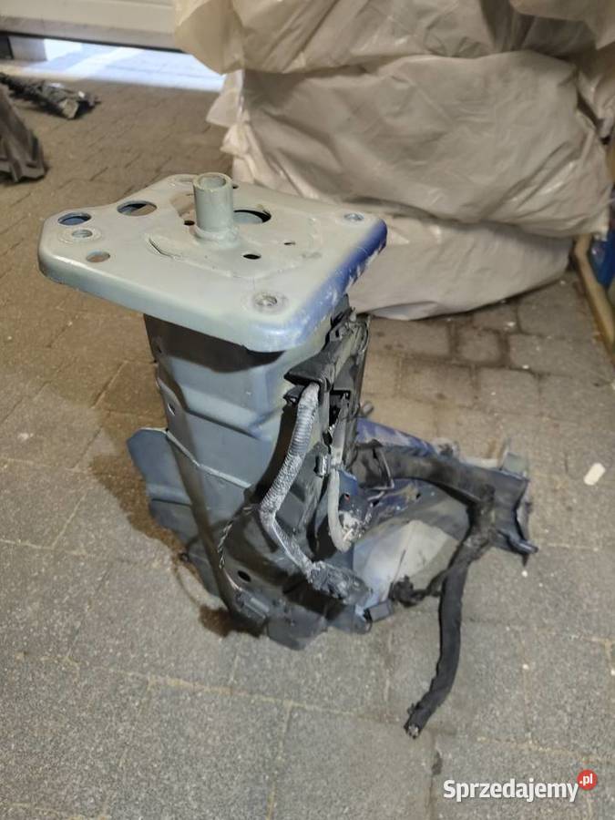 Sprzedam podłużnice Volvo V60IS60II lewa prawa Żyrardów