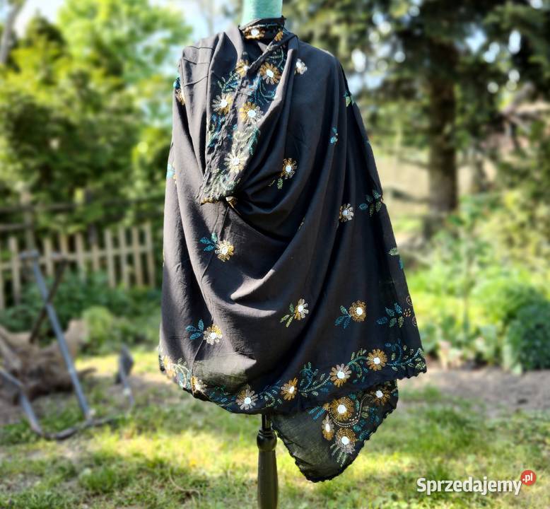 Duża chusta szal dupatta haftowana czarna Szczecin