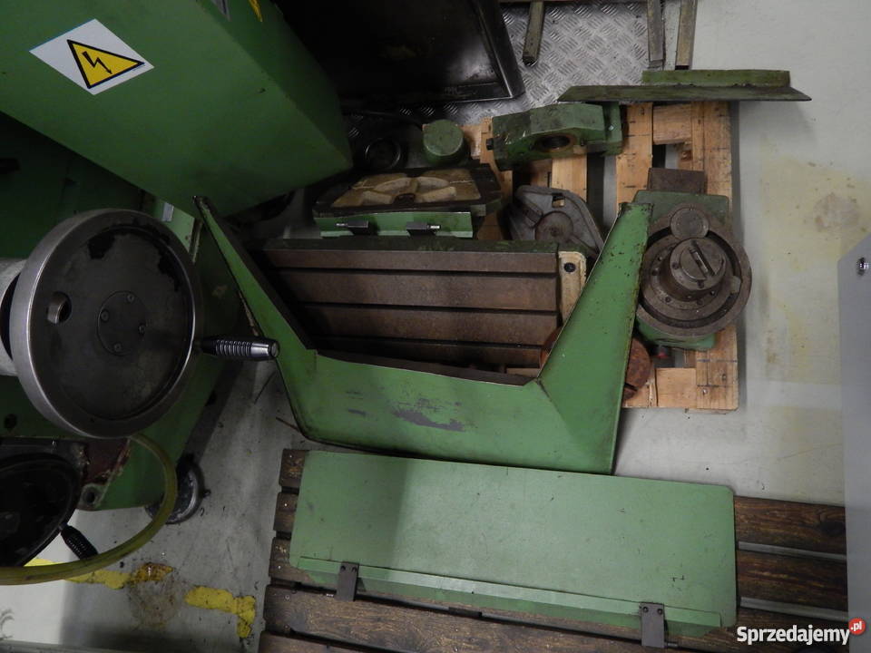 Frezarka konwencjonalna AVIA FNC 25 1996 Nowy Tomyśl