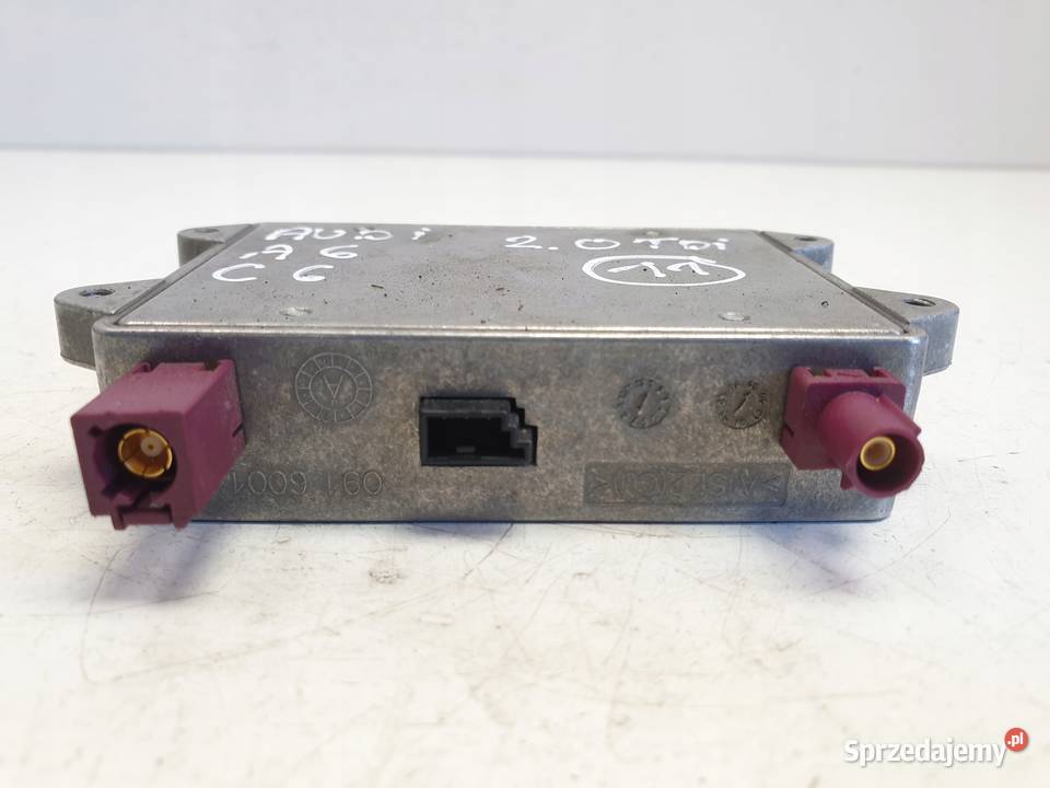 Audi A6 C6 WZMACNIACZ ANTENY 8E0035456B Sprzęt audio fabryczny