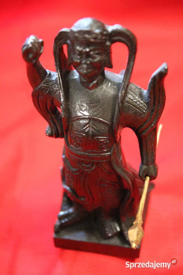 Wojownik Drewniana rzeźba Figura dalekowschodnia Sokółka
