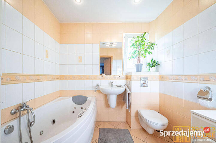 sprzedaży mieszkania 823m2 3 pokoje Opole opolskie