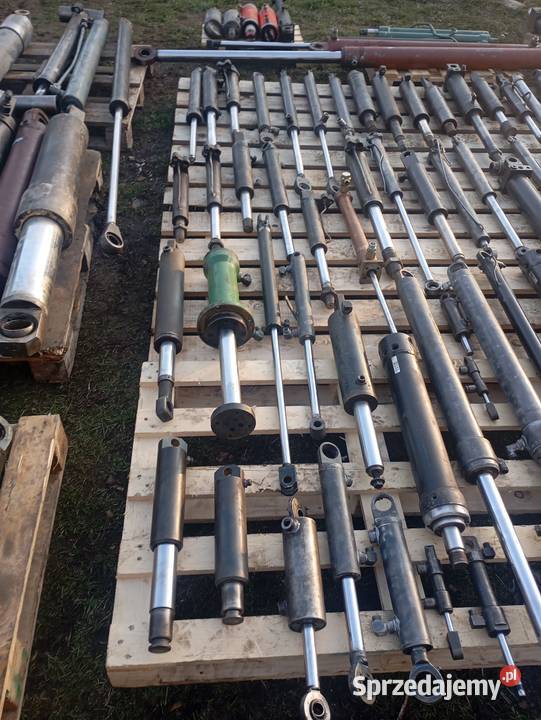 Siłownik hydrauliczny tur tuz podnośnik ciągnik Wyszków sprzedam