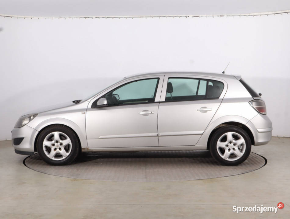 Opel Astra 19 CDTI klimatyzacja Piaseczno