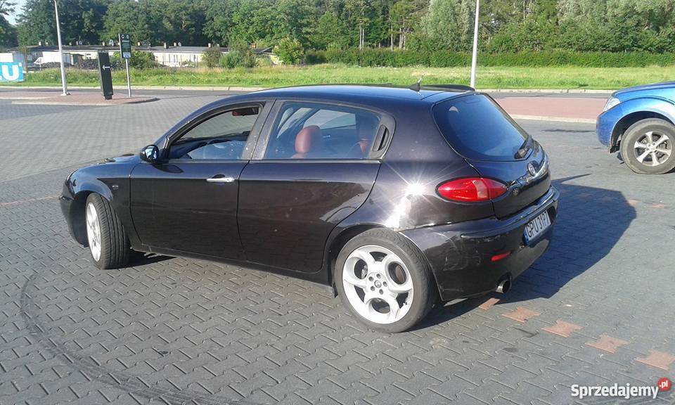 Alfa 147 2003 19 140 5 drzwi miesiąc w kraju