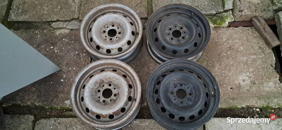 Felgi 14 Polonez Truck stalowych 14x5J 4x98 Dąbrowice