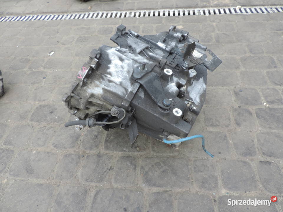 SKRZYNIA BIEGÓW VOLVO V40 I 20 T 01023824