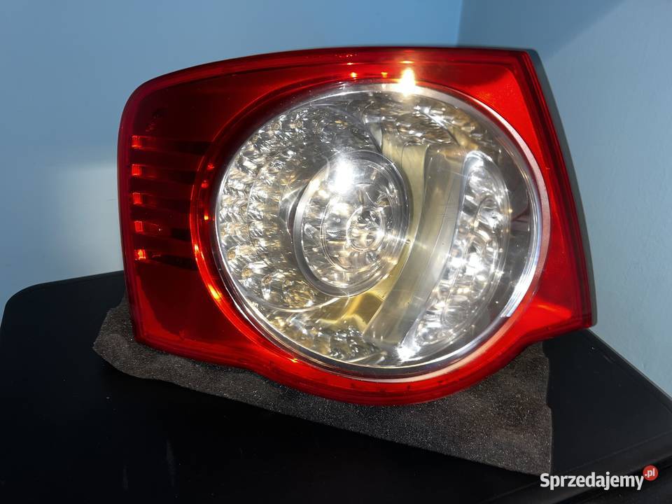 Volkswagen jetta lampa lewy tył lewa tylna podkarpackie Brzóza Królewska