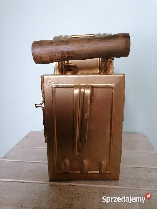 Stara lampa karbidowa