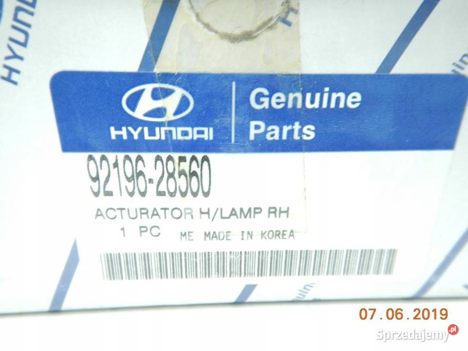 SILNICZEK REFLEKTORA PRAWY HYUNDAI ELANTRA