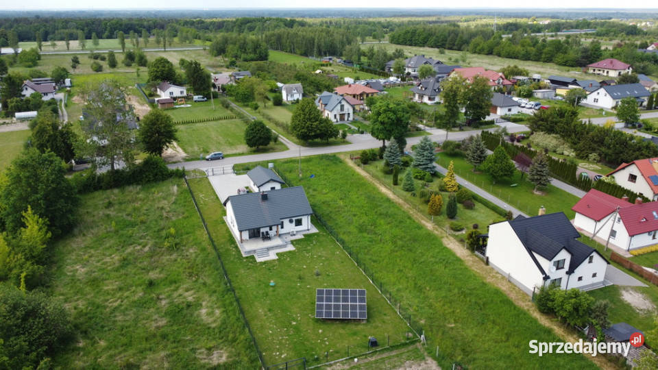 Działka budowlana 2000 m2 w Bronowicach gm Bronowice