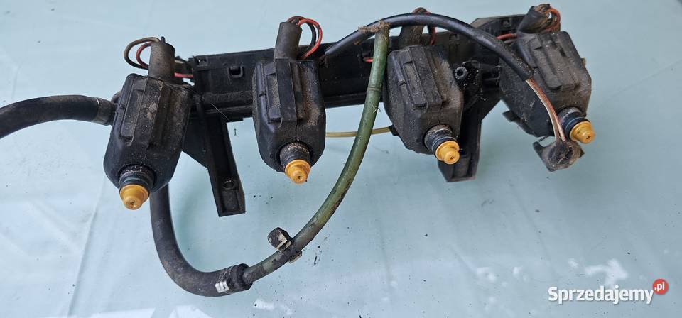 Listwa wtryskowa wtryskiwacze vw polo 86c Zbąszyń