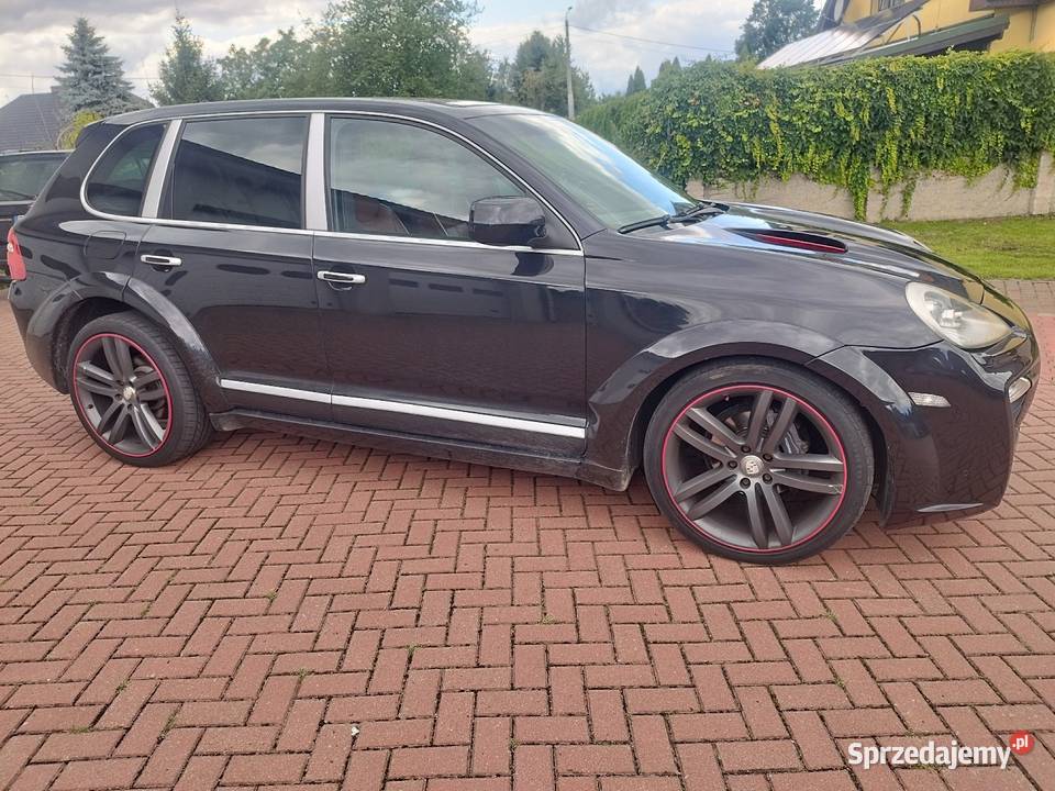 Porsche Cayenne VR6 36 pakiet TECHART garażowany Lubasz