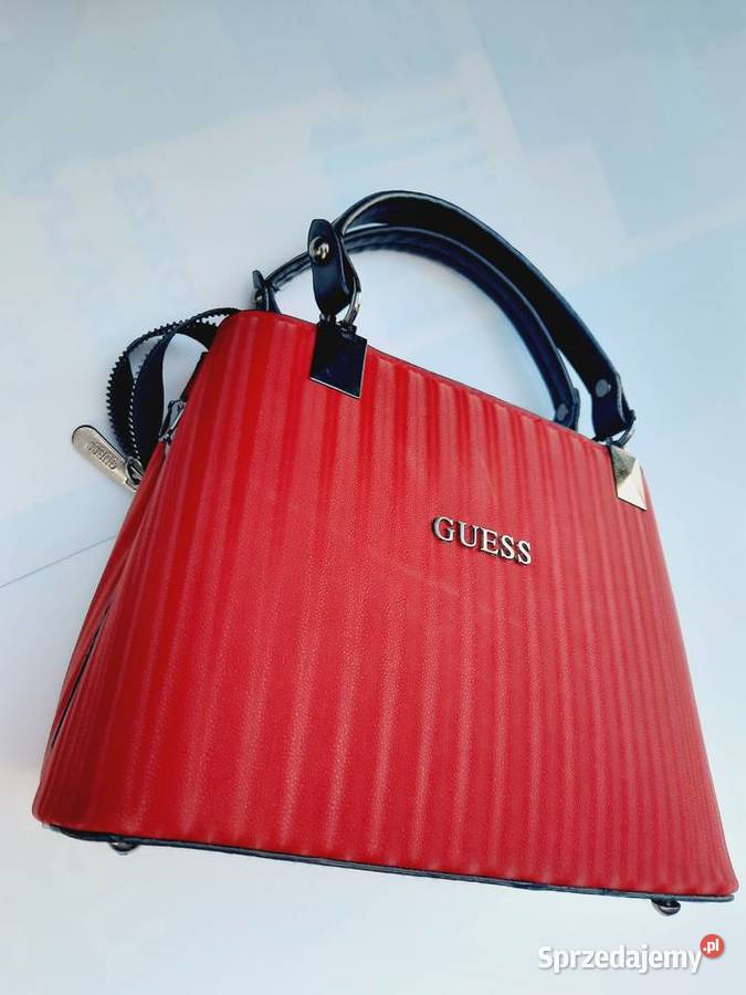 Guess torebka czerwona z zamkiem 23x17 Szczerbice