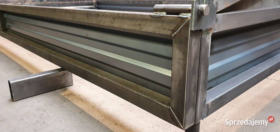 Blacha na burty Panel burtowy 2mm nieuszkodzony Kramsk