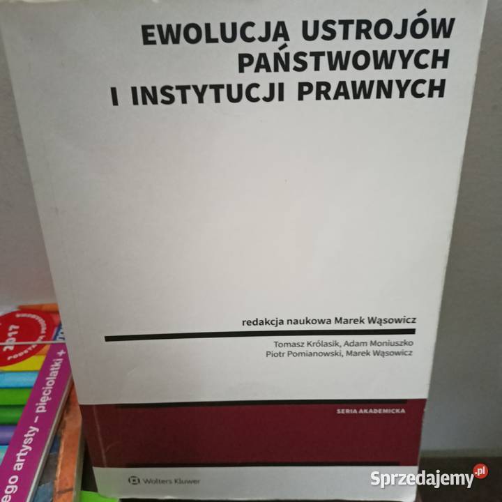 Ewolucja ustrojów państwowych książki księgarnia tradycyjny podręcznik sprzedam