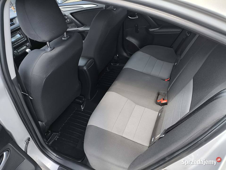 Toyota Avensis IV pierwszy właściciel kurtyny powietrzne Olsztyn sprzedam