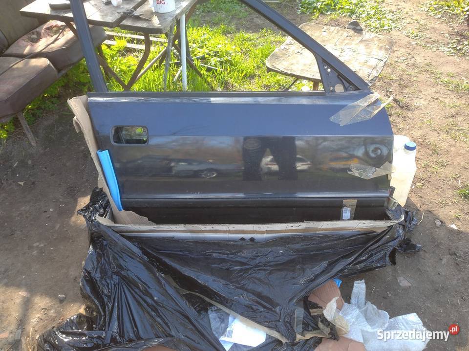 drzwi prawy przód Lancia Delta 1996 Poznań