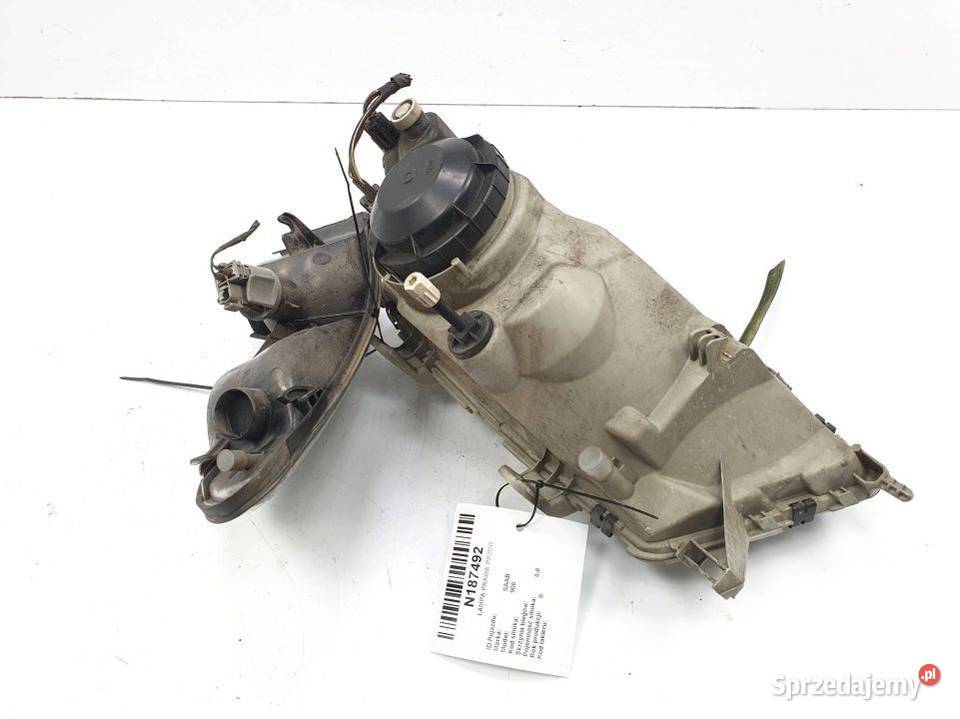 LAMPA PRAWA PRZÓD SAAB 900 Lipno