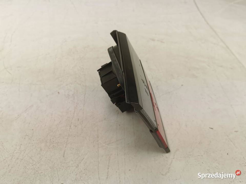 LAMPA LEWY TYŁ KLAPY VW PASSAT B3B4 19881997 sprzedam