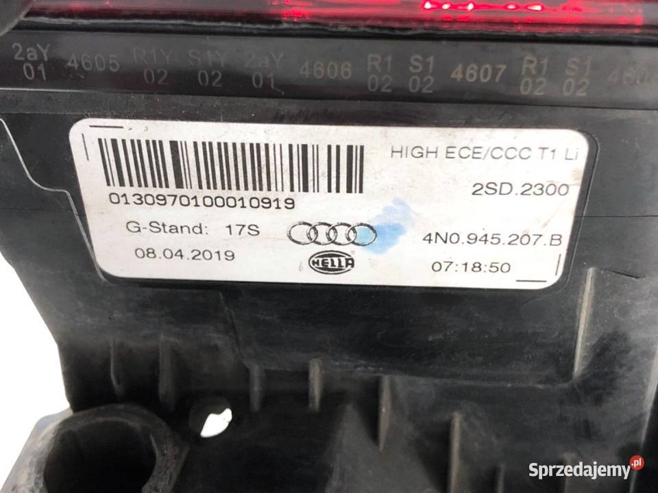 LAMPA LEWY TYŁ AUDI A8 D5 4N0945207B