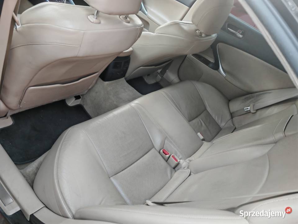 Lexus is250 raczej na części Racibórz