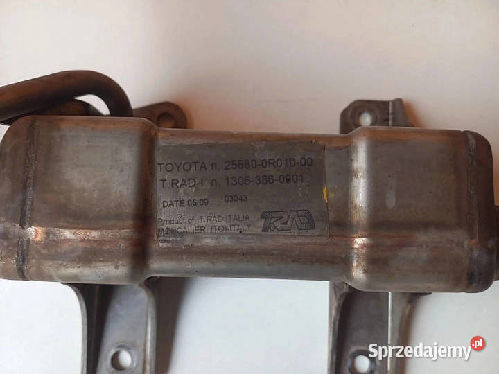 CHŁODNICZKA SPALIN 256800R010 TOYOTA RAV4 III Pozostałe sprzedam
