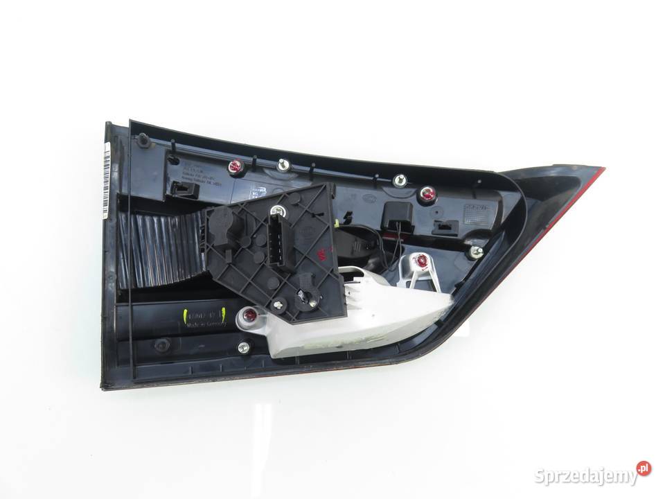 LAMPA PRAWA TYLNA KLAPA FORD GALAXY II 17701712 osobowe sprzedam