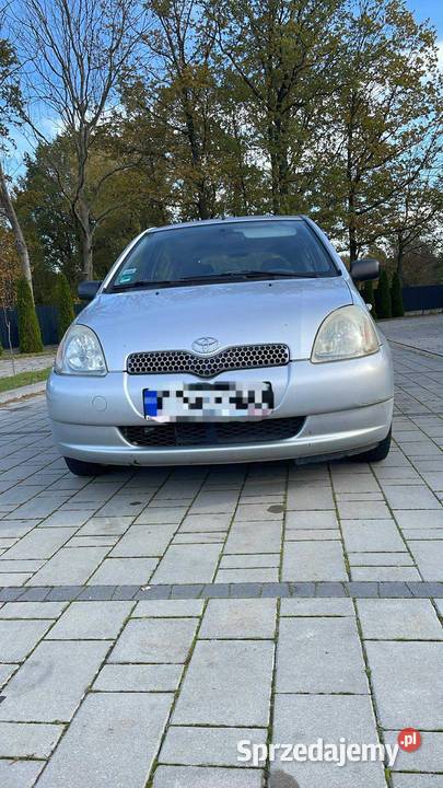 Toyota yaris 10 2000 Częstochowa