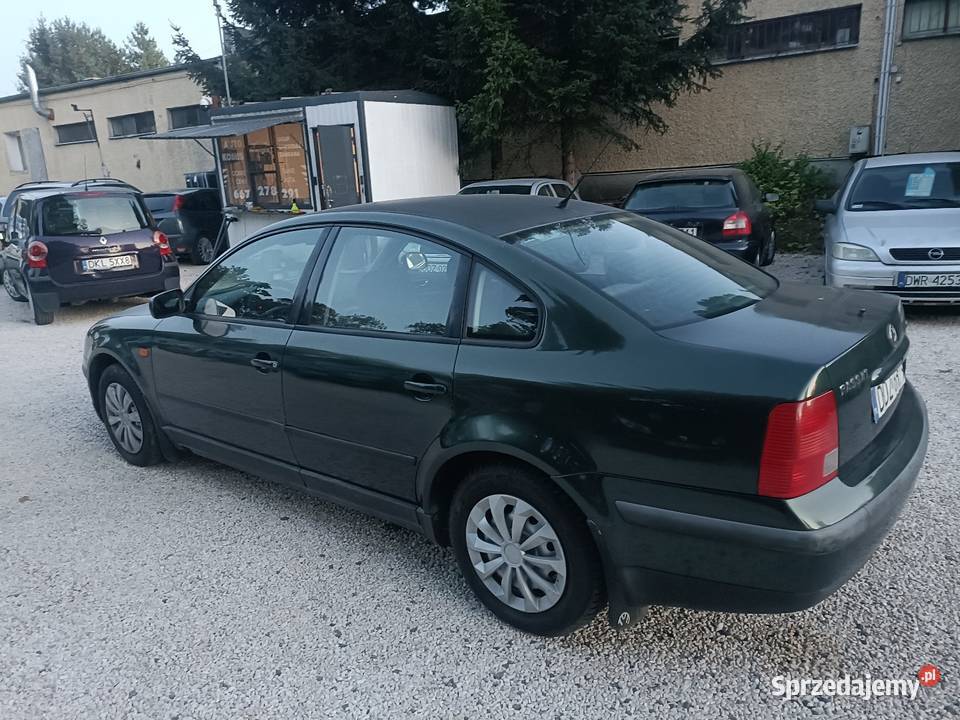 Passat B5 sedan 18 z klimatyzacją świeży 1800cm3 dolnośląskie Kłodzko