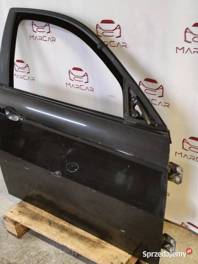 Drzwi Prawy Przód Alfa Romeo 147 Model 5D Drzwi Części samochodowe wielkopolskie Pleszew