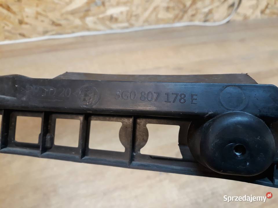 VW PASSAT B8 LIFT ŚLIZG ZDERZAKA PRAWY PRZÓD Międzychód sprzedam