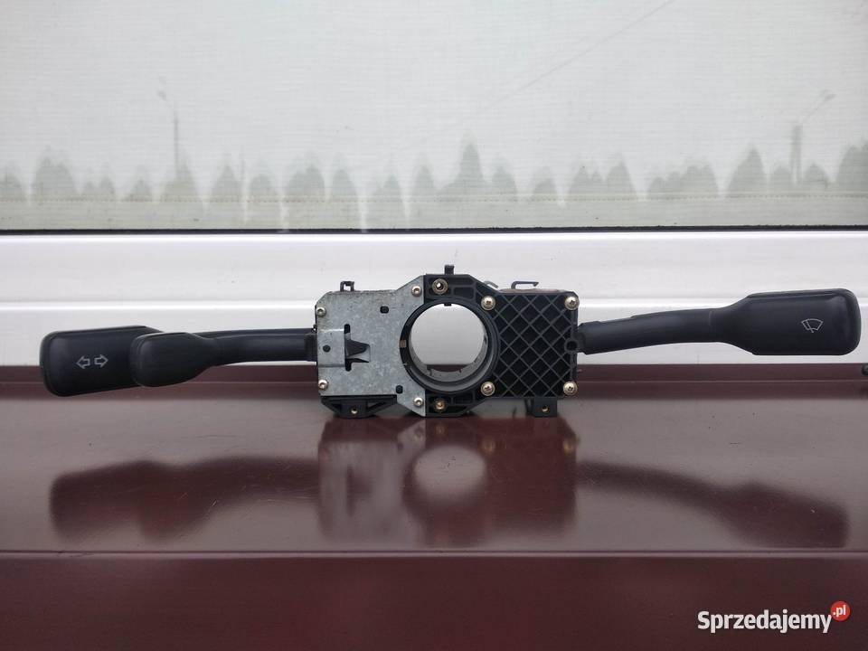 Audi A6 C4 manetki przełącznik zespolony świateł osobowe Sieradz