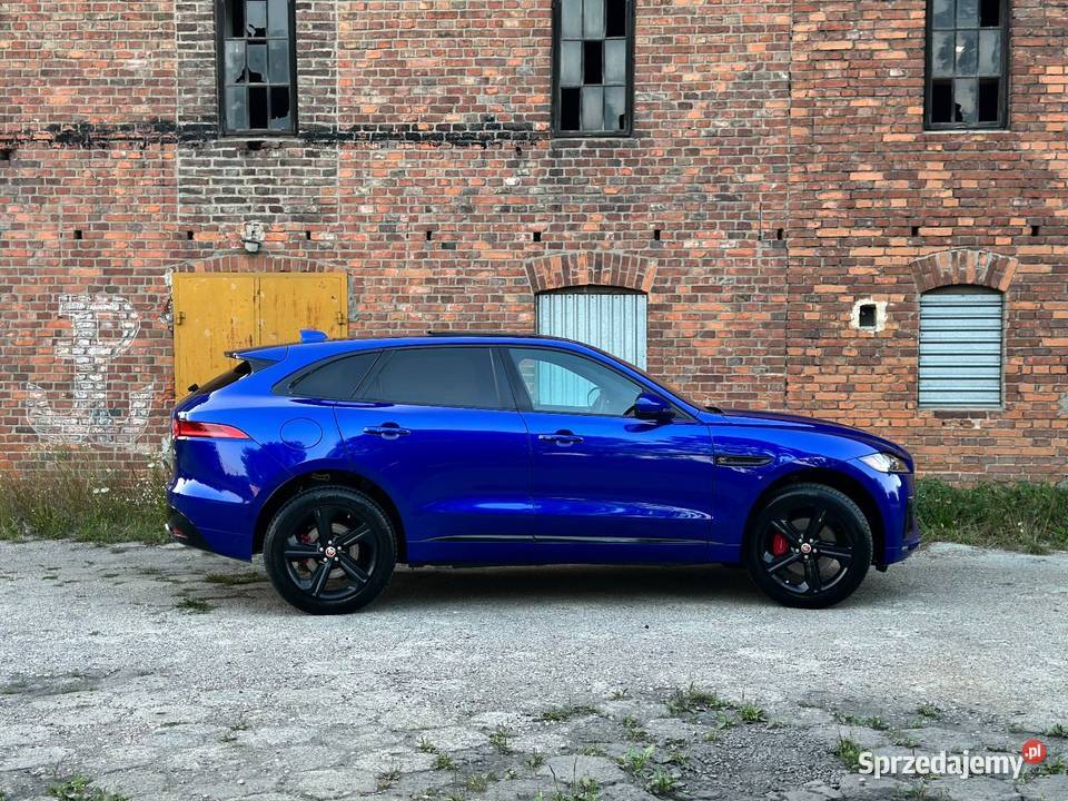 Jaguar FPACE S 30 V6 Supercharged Benzyna 381 komputer pokładowy Niedomice