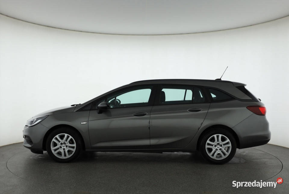 Opel Astra 12 Turbo