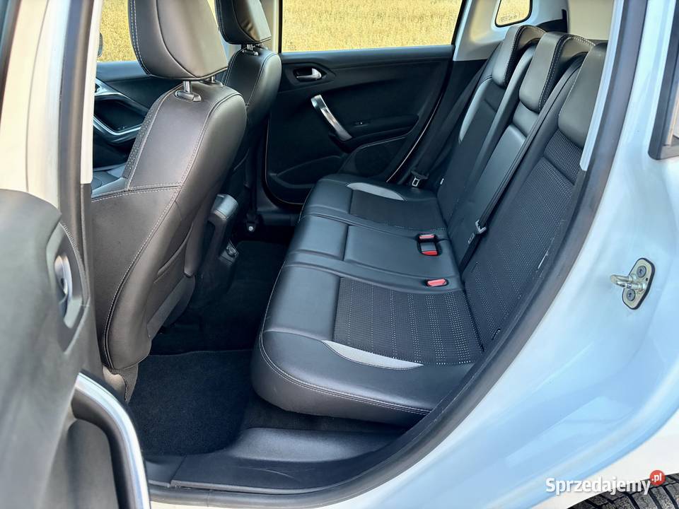 Peugeot 2008 AUTOMAT SUV super wyposażenie Warszawa