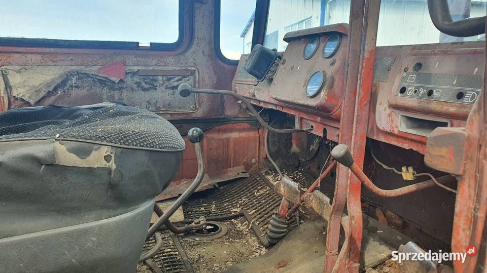 Ciągnik gąsiennicowy spychacz DT75 Kutno