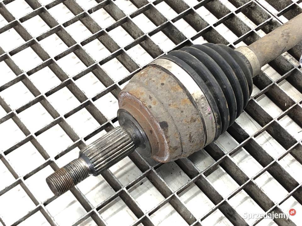 PÓŁOŚ LEWA RENAULT SCENIC III 14 131 PRZEGUB