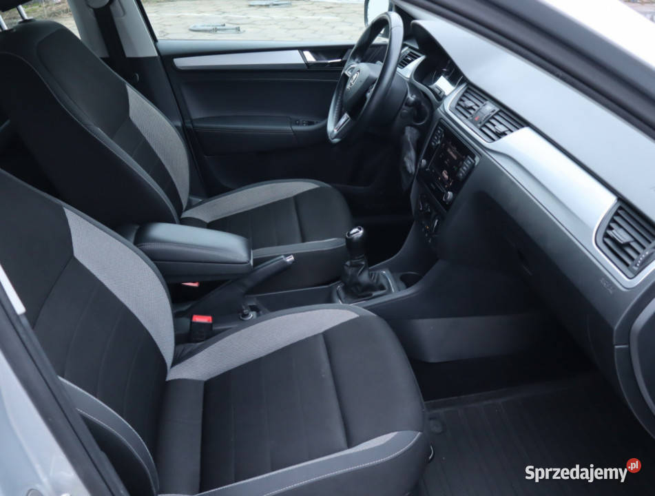 Skoda Rapid Spaceback 10 TSI benzyna łódzkie Łódź