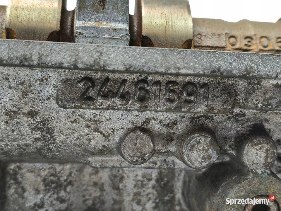 GŁOWICA CYLINDRÓW Opel Astra H Meriva A 16 16V