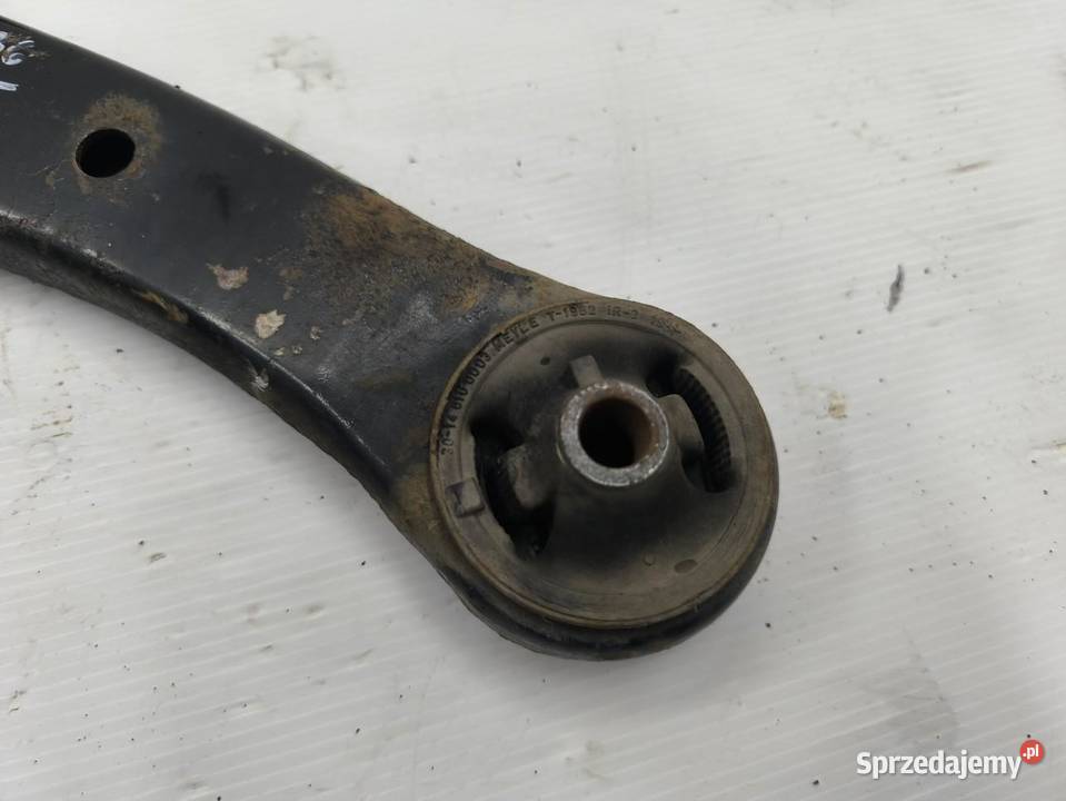 WAHACZ LEWY PRZÓD TOYOTA AVENSIS II T25 18 VVTI wielkopolskie