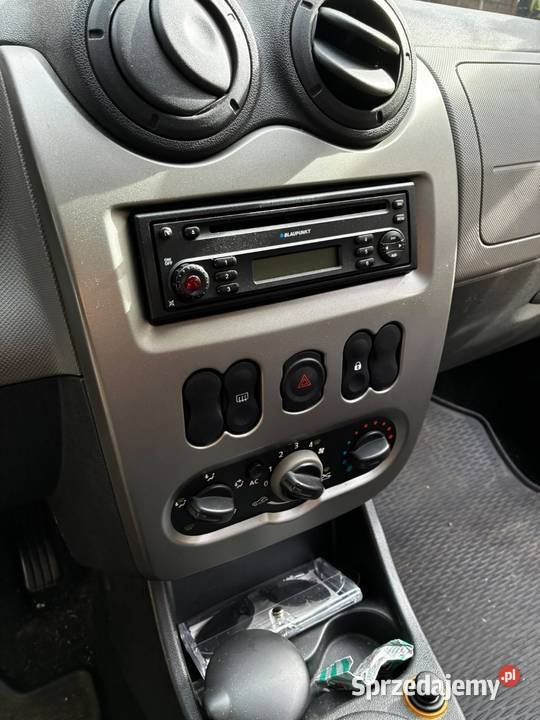 Dacia Sandero14 MPI klima 4/5 Samochody osobowe Bogatynia sprzedam