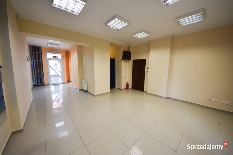 Lokal usługowy 60m2 w sercu Opolaparter