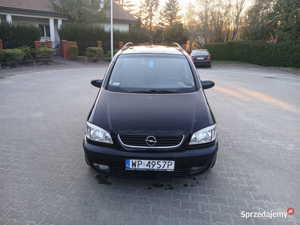 Opel Zafira z Hakiem i długimi opłatami 2002r 20 kurtyny powietrzne Płock sprzedam