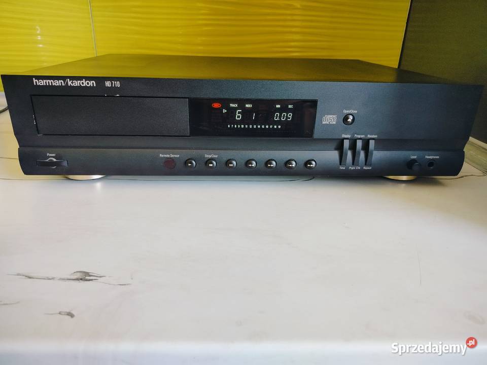 Odtwarzacz CD Harman Kardon model HD710