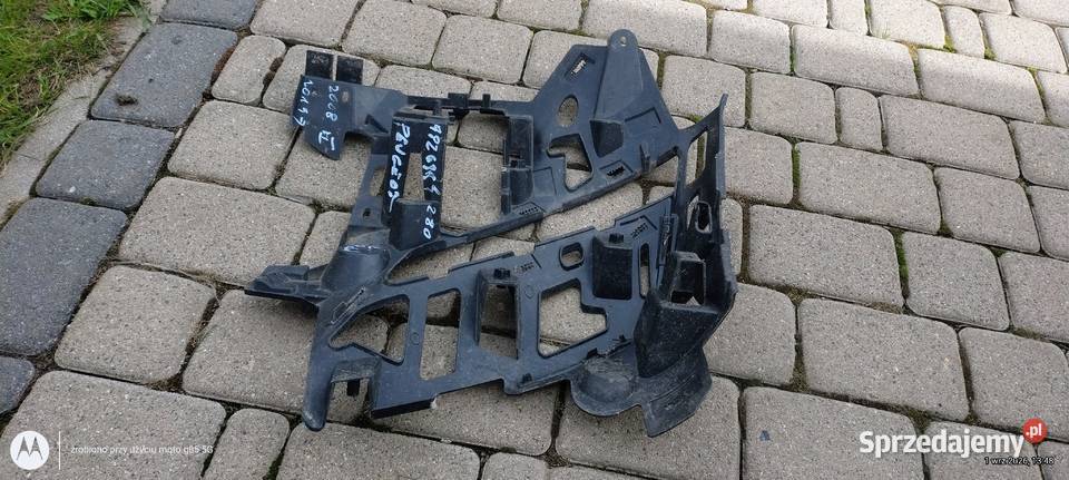 Ślizg zderzaka lewy przód Peugeot 2008 2 dolnośląskie Lubin