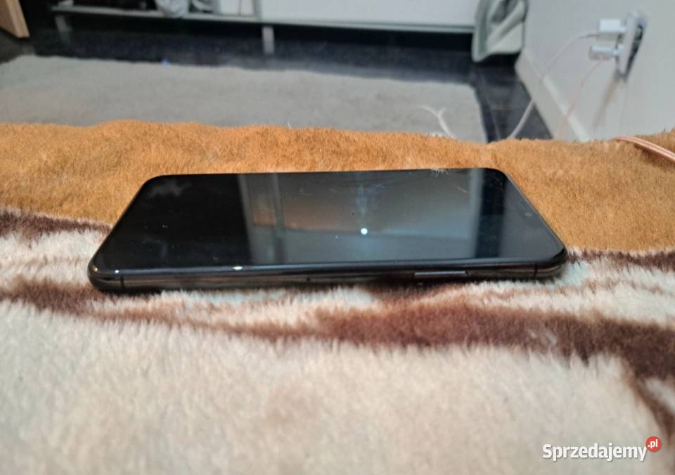 Iphone 11 pro Strzegom sprzedam