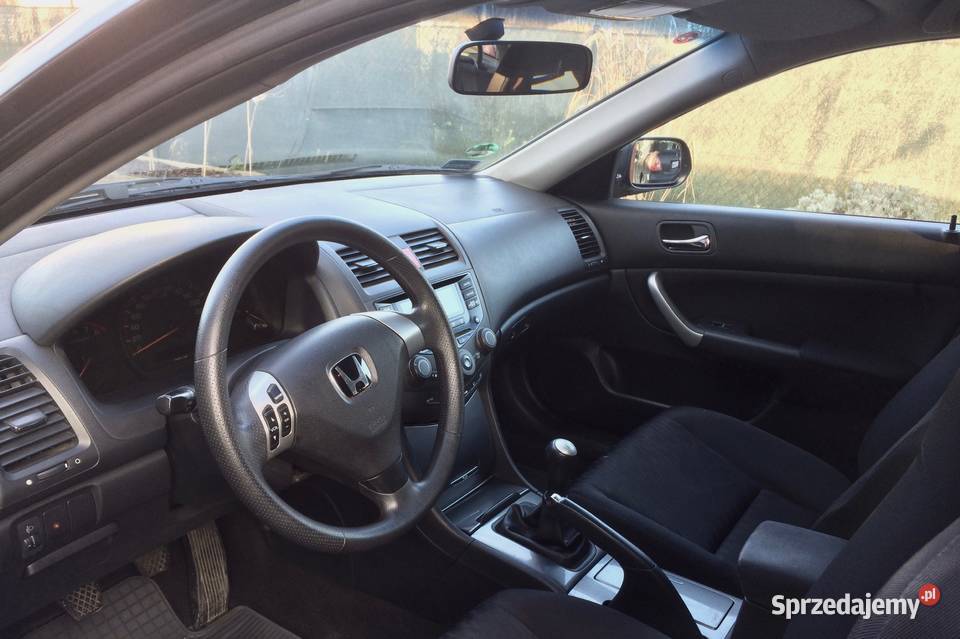 Honda Accord VII Kombi 2004 benzyna 20 lakier metallic